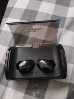 Soundpeats True Wireless Earbuds with Charging Case