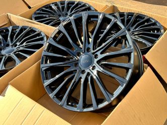 4x USED VOXX BRAND Cadillac ESCALADE V-Series STYLE REPS 22x9" Wheels 6x5.5 28 Offset