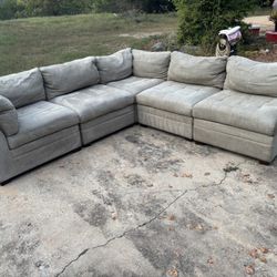 *FREE DELIVERY* Thomasville Beige 5 Pc Modular Sectional