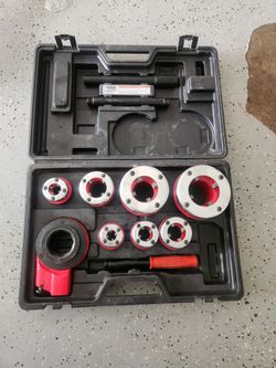 Central Machinery Ratcheting Pipe Threader Set