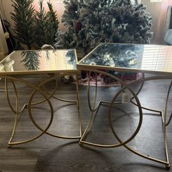 2 Stackable Mirrored Coffee Tables
