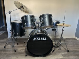 Tama Swingstar 5 piece Drum Set (grey) with Zildjian Planet Z cymbals - Complete set-up!