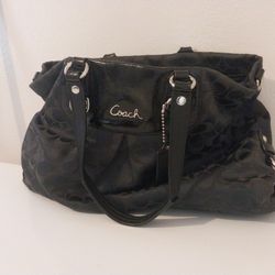 Coach Medium Purse 