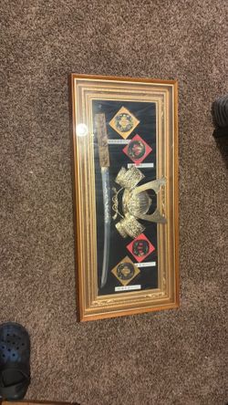 $160 Vintage Japanese Samurai Sword & Helmet Shadow Box 3D Wall Display