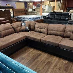 New Sectional Sofa With Reversible Chaise Lounge