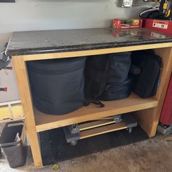 Cabinets With Granite Tops 
