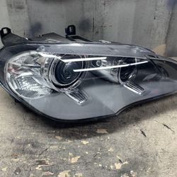 2010 2011 2012 2013 BMW X5 E70 Right Passenger Side Headlight OEM (contact info removed)