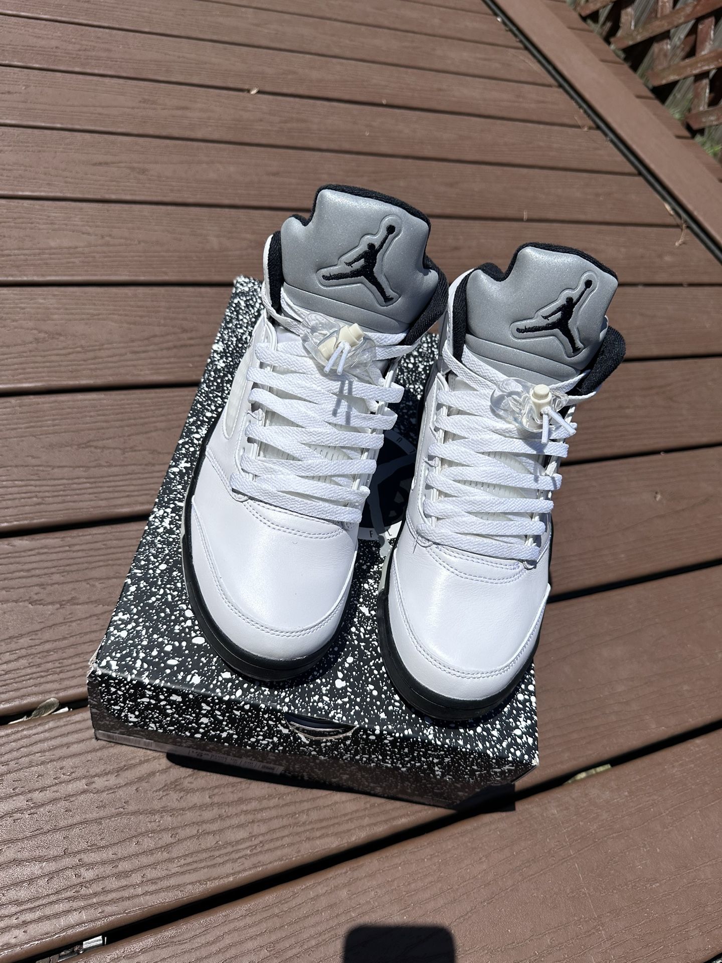Nike Air Jordan Retro 5 “Reverse Metallic”