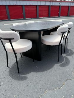 Black oval 7 piece set brand new