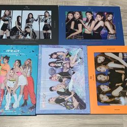 Itzy Album with P/C
