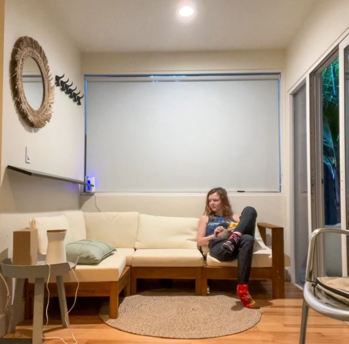 Sofa wood set of 4 with beige cushions