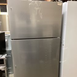 Whirlpool Top Freezer 20.5 cu.ft. Refrigerator