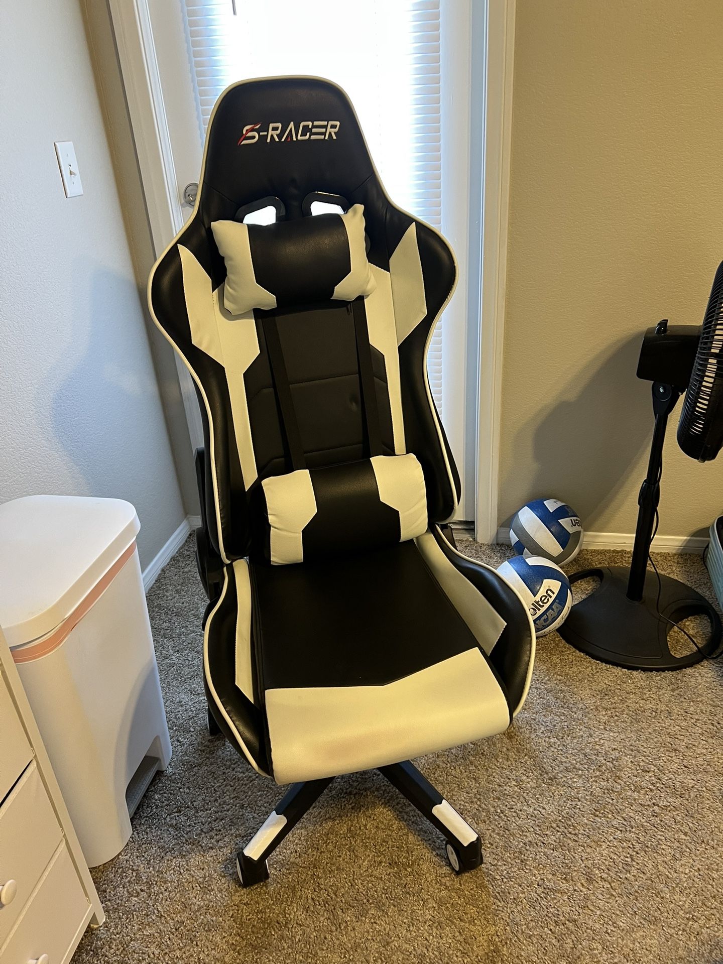 S-Racer Gaming Chair