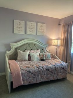 Day Bed