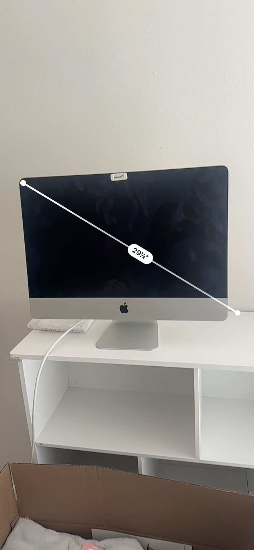 17in iMac Pro - FOR PARTS