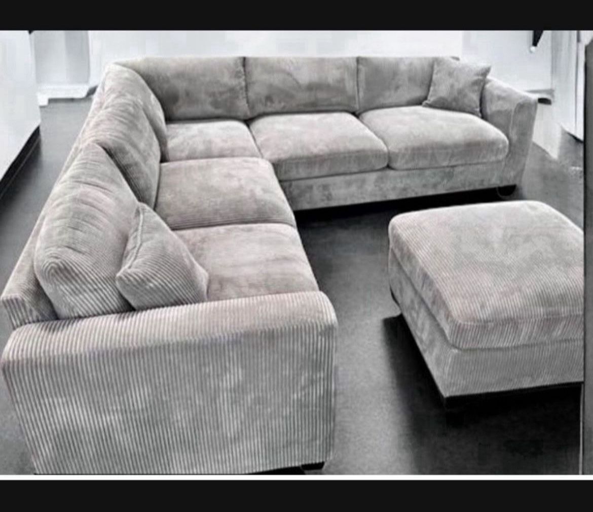 New! Comfy Sofa Sectional!! Free Xl Ottoman!