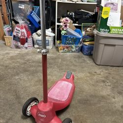 Radio Flyer Toddler Scooter