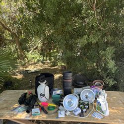 5 gallon Fabric Pots, Grow Lights Plant Starter Kit. 