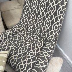 Accent chairs