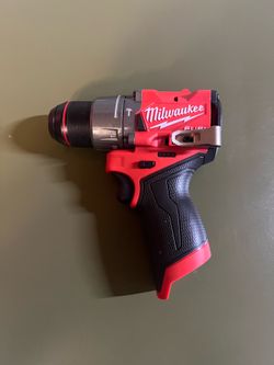 New Milwaukee M12 FUEL 12V Lithium-Ion Brushless Cordless 1/2 in. Hammer Drill (Battery Not Included)