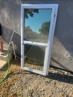 Window 26 x 56 with screen