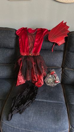 costume size 8/10