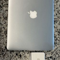 Apple MacBook Air 