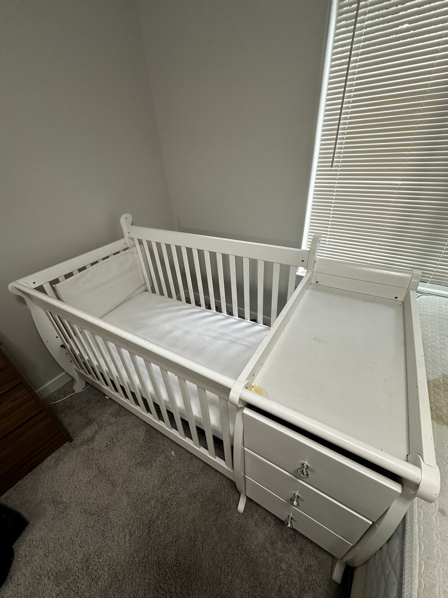 Baby Crate