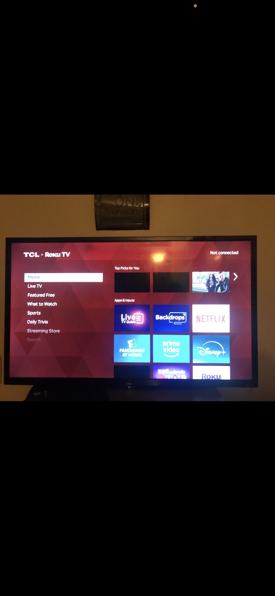 TLC SMART TV.   32 Inches 