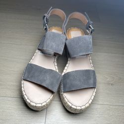 Women's Dolce Vita Shae Sandals Grey Smoke Suede Size 8.5