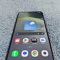 Samsung Galaxy S24+plus 256GBS  Works To AT&T & Cricket 