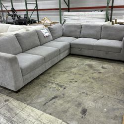 Thomasville Caler Convertible Sleeper Sectional with Storage