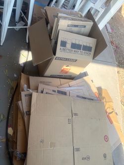 Free Moving Boxes!
