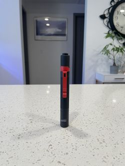 Milwaukee 2105 Penlight 