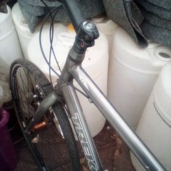 Trek 7.1 
