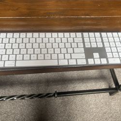 Apple Magic Keyboard