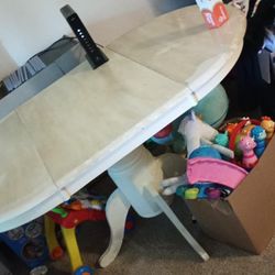 Dining Room Table 
