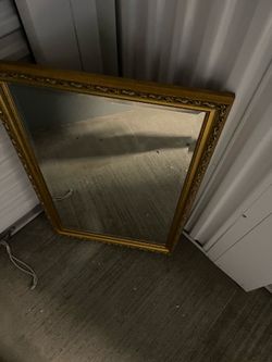 Gold frame mirror