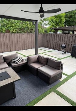 Outdoor patio set