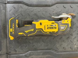 DEWALT 20V XR Brushless Oscillating Multi-Tool