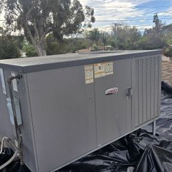 AC & HEATER UNIT...GOOD CONDITION 