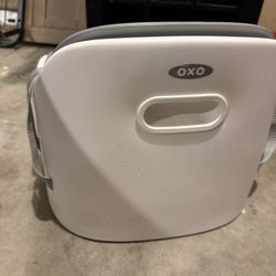Oxo Booster Seat