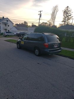 2006 Chrysler minivan