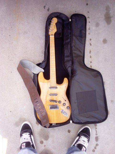 Guitar 4 Sale