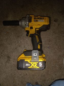 Dewalt 1/2" impact  3 speed
