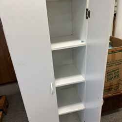 Cabinets 