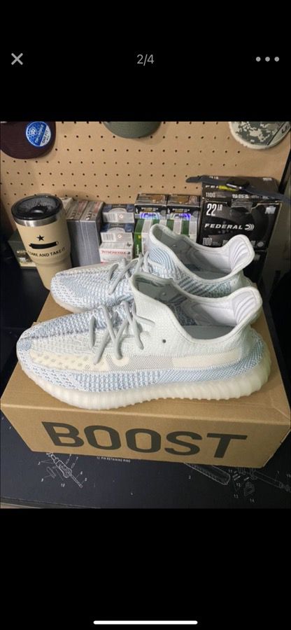 Yeezy boost cloud white(willing to trade)