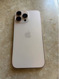 Iphone 16 Pro Max 512 Unlocked screen scratches