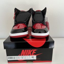AIR JORDAN 1 OG PATENT BRED DS NEW SIZE 6Y