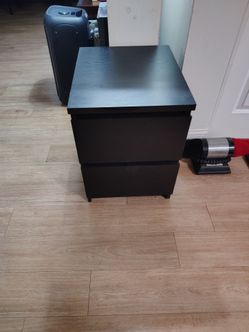 Night stand dresser